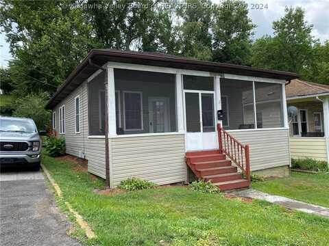 512 Paul Street, South Charleston, WV 25303