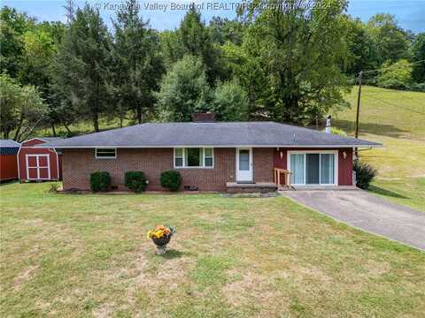 616 Cross Lanes Drive, Nitro, WV 25143