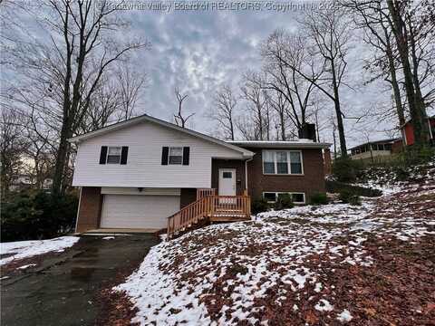 2 Stephanie Lane, Saint Albans, WV 25177