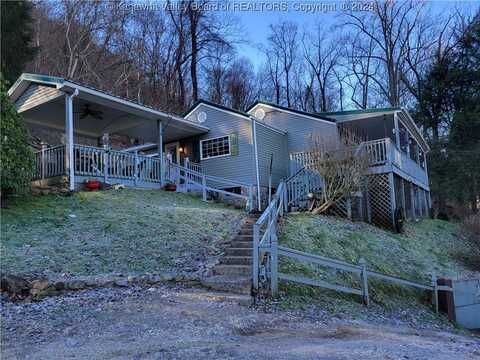 2024 Third Avenue, East Bank, WV 25067