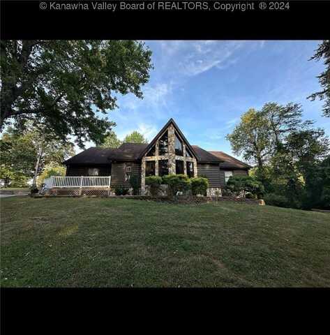 9 Lower Coach Road, Hurricane, WV 25526