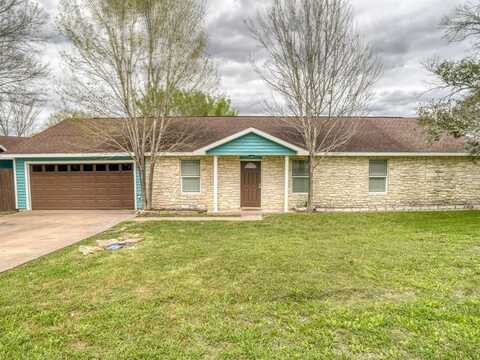 834 Country Club Drive DR, La Grange, TX 78945