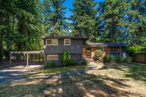 645 Mount Fury Cir SW, Issaquah, WA 98027