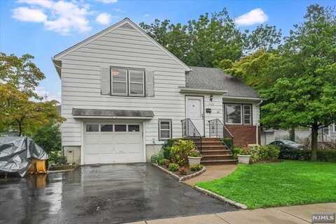 8-22 Oak Street, Fair Lawn, NJ 07410