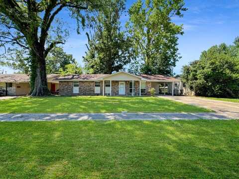 5810 Glen Oaks Dr., Baton Rouge, AL 70811