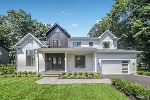 417 Sylvan Place, Haworth, NJ 07641