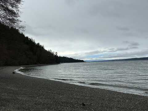 2XX Woodland Beach Rd, Camano Island, WA 98282