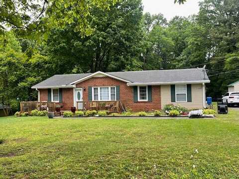 2080 Sanders Rd, Clarksville, TN 37043