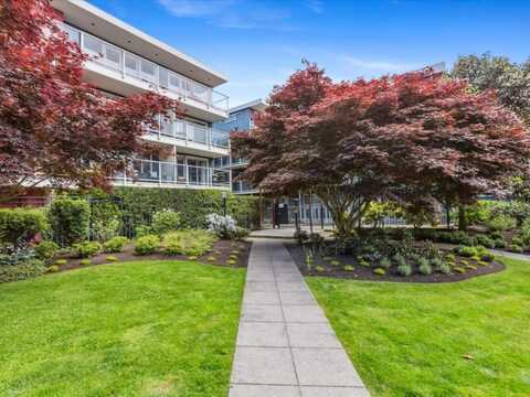 1730 Taylor Ave N, Seattle, WA 98109