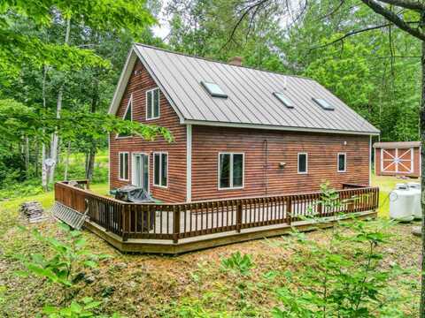 9 Poplar Road, Kingfield, ME 04947