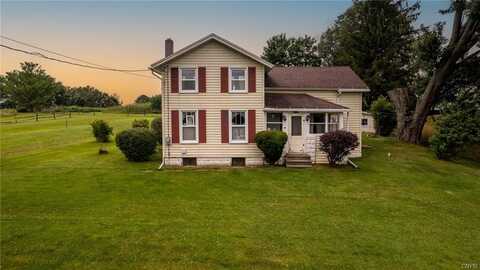 5561 Bevier Rd, Auburn, NY 13021