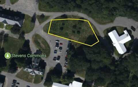 8 Coos Lane, Hallowell, ME 04347