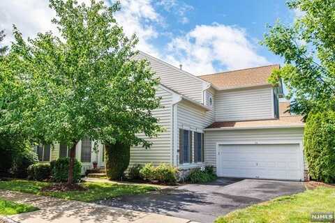 54 Buckthorn Court, Paramus, NJ 07652