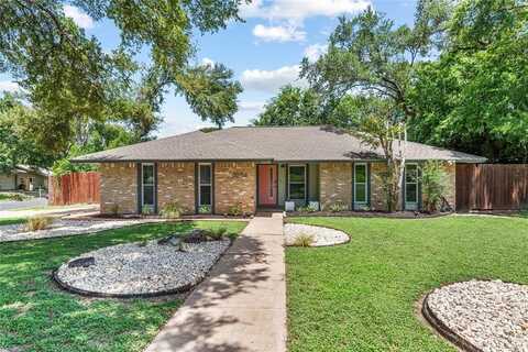 7204 Twisted Oaks DR, Austin, TX 78745