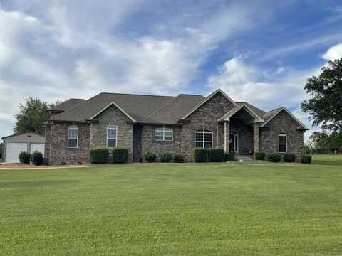 2951 Norfleet Rd, Adams, TN 37010