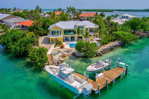 437 Harbour Drive, Duck Key, FL 33050