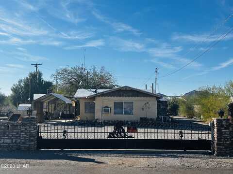 230 N Kitsap Ave, Quartzsite, AZ 85346