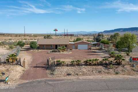 10712 S Black Mesa Dr, Yucca, AZ 86438