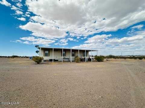 29383 Beer Barrel Ln, Bouse, AZ 85325