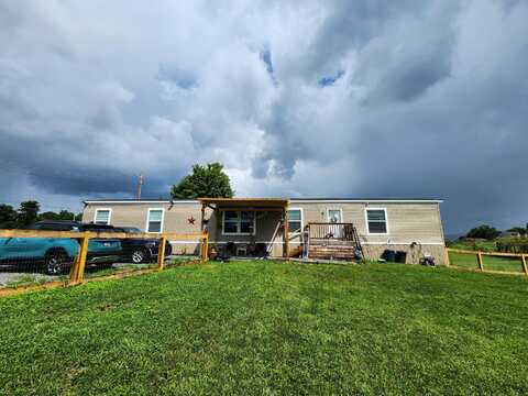 1512 Cave Springs Road, Tazewell, TN 37879