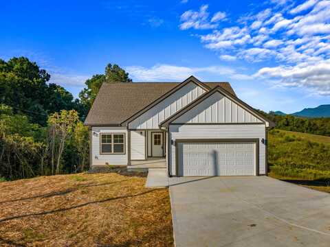 1048 Farm Road, Newport, TN 37821