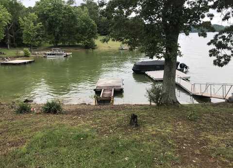 1442 Waterfront Drive, Dandridge, TN 37725