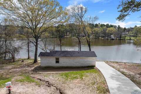 506 W Lake Devernia Rd, Longview, TX 75604