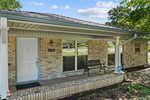 600 Edgewood, Kilgore, TX 75662