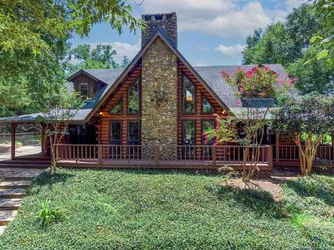 537 Mill Creek Rd, Longview, TX 75605