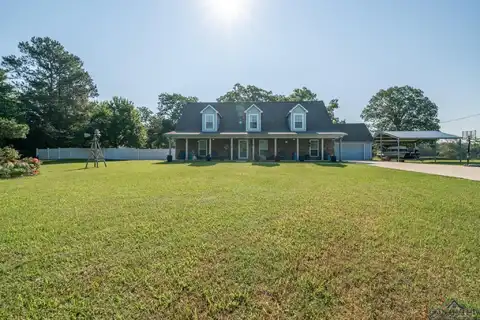 720 Haggerty Rd, Karnack, TX 75661