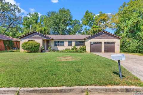 107 Peterson Pl, Longview, TX 75602