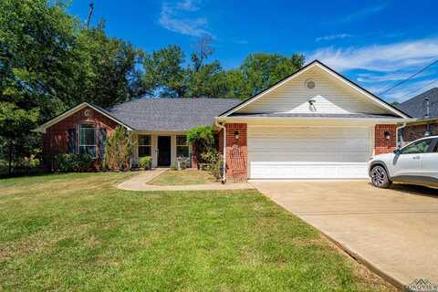 113 Country Club Dr, Longview, TX 75602