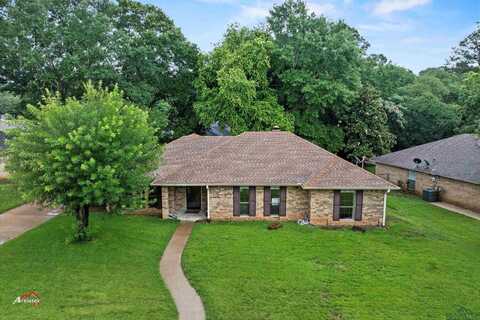 3306 Stonehaven Ct., Kilgore, TX 75662