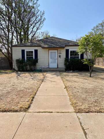 1917 39th Street, Lubbock, TX 79412