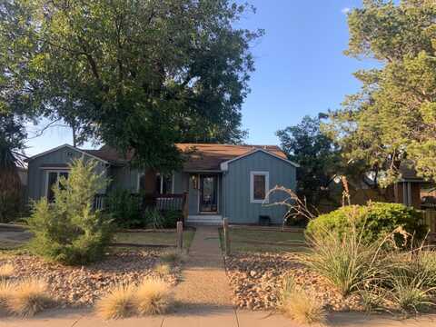 2304 33rd Street, Lubbock, TX 79411