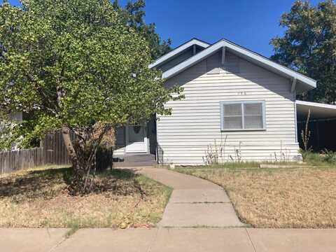 906 El Paso Street, Plainview, TX 79072