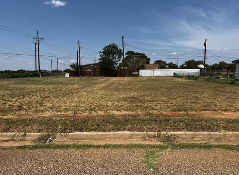 3301 E 15th Place, Lubbock, TX 79403