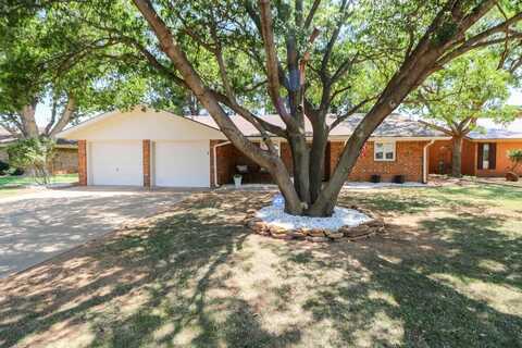 216 E 27th Street, Littlefield, TX 79339