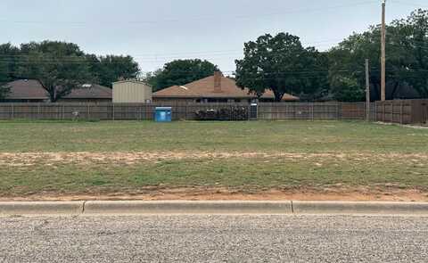 2048 Harvard Drive, Levelland, TX 79336