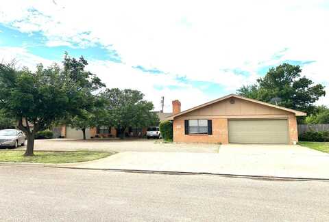 4401 2nd, Plainview, TX 79072