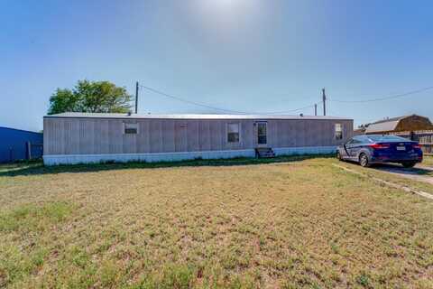 9403 Dixon Avenue, Lubbock, TX 79415