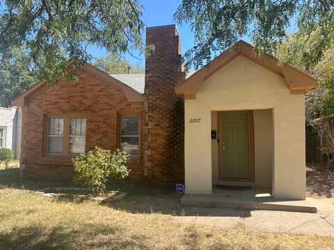 2207 17th, Lubbock, TX 79401