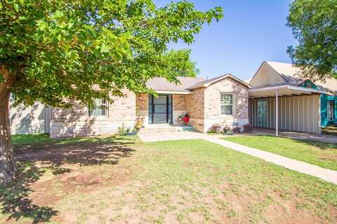 406 Furneaux Street, Sudan, TX 79371