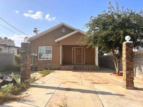 1916 Mercer St, Laredo, TX 78043