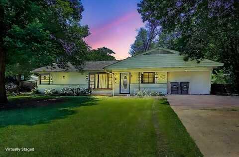 405 Meadowbrook Drive, Nacogdoches, TX 75964