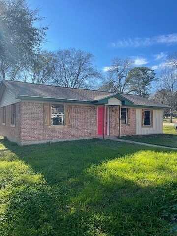 20 E 1st Street, Wells, TX 75976