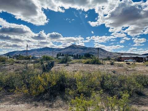 11790 Robledo Vista Road, Las Cruces, NM 88007