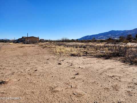 12031 Buffalo Estates Road, Las Cruces, NM 88007