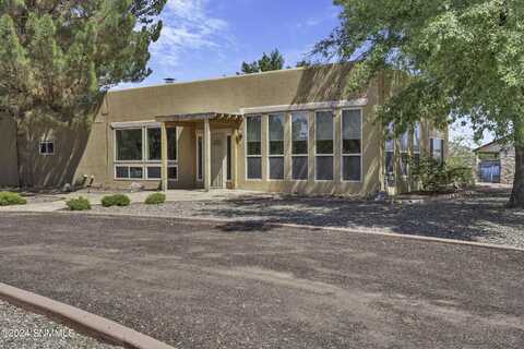 4208 Escondido Lane, Las Cruces, NM 88005