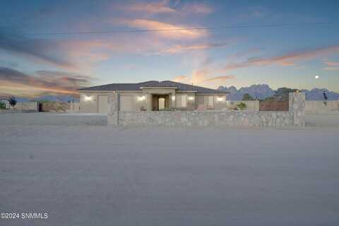 4978 Saromi Lane, Las Cruces, NM 88011